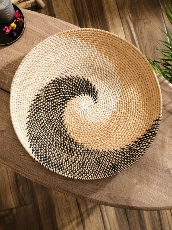 Тарелка декоративная плетеная ротанг "Узор 2", 50х50х5 см