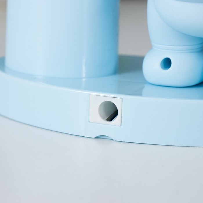 Настольная лампа Настольная лампа "Космонавт" LED 2Вт USB АКБ МИКС 7,3х13х31 см