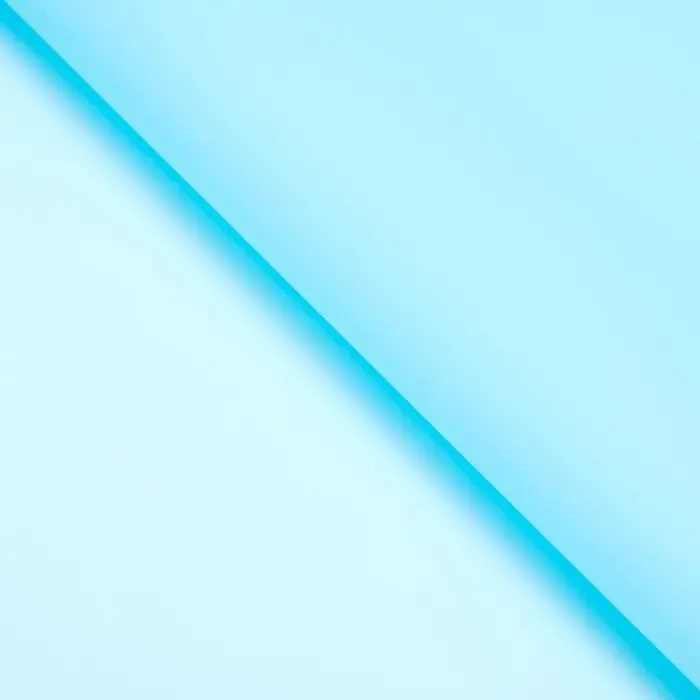 Пленка в листах, для цветов 57&times;57 см, светло-голубой