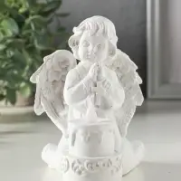 Сувенир полистоун свет "Белоснежный ангел с двухъярусным тортом" 7,7х8,5х11,5 см