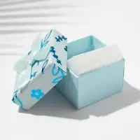 Коробочка подарочная под кольцо/серьги &laquo;Цветы и листья&raquo;, 5&times;5 (размер полезной части 4.5&times;4.5 см), МИКС, вставка белая