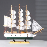 Корабль сувенирный средний &laquo;Мортан&raquo;, борта белые, 33х31х5 см