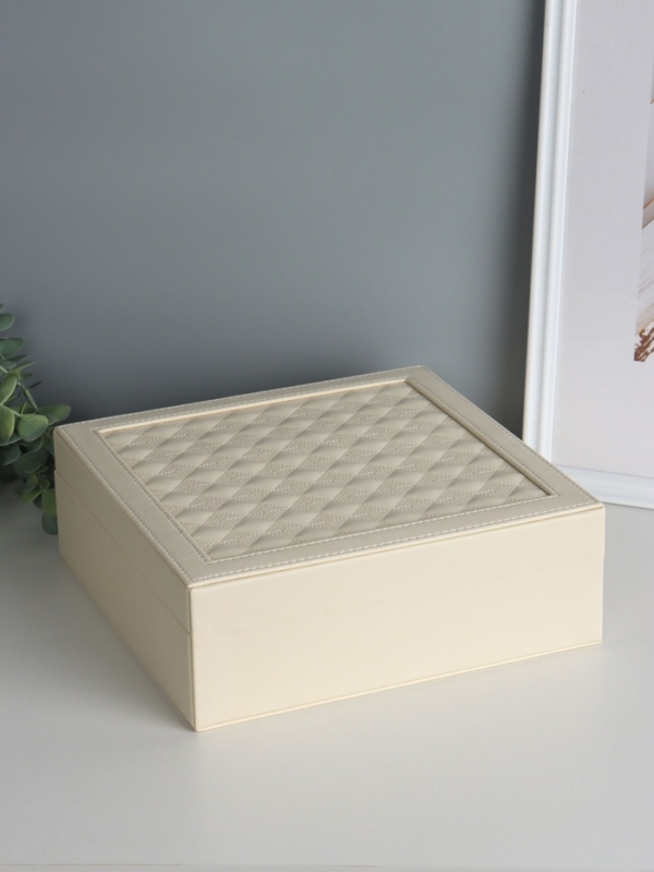 Шкатулка кожзам под часы 2 отделения и бижутерию "Ромбы белые" матовая 8,5х25х25 см