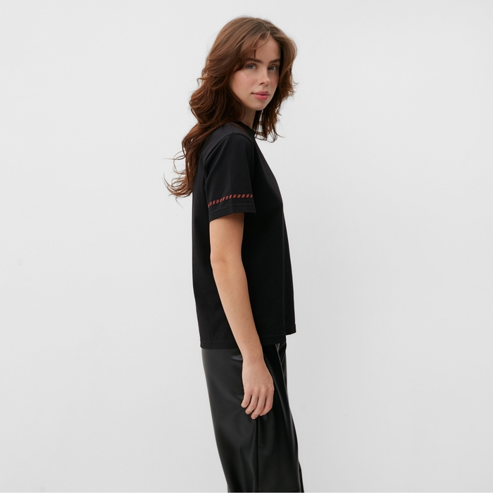 Футболка женская с красным кантом Basic line цвет черный, р-р 52 Футболка женская с красным кантом Basic line цвет черный, р-р 52
