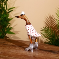 Сувенир "Утка в летнем наряде" дерево 27 см Сувенир "Утка в летнем наряде" дерево 27 см