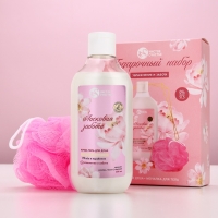 Подарочный набор "Увлажнение и забота", крем-гель для душа 300 мл и мочалка для тела