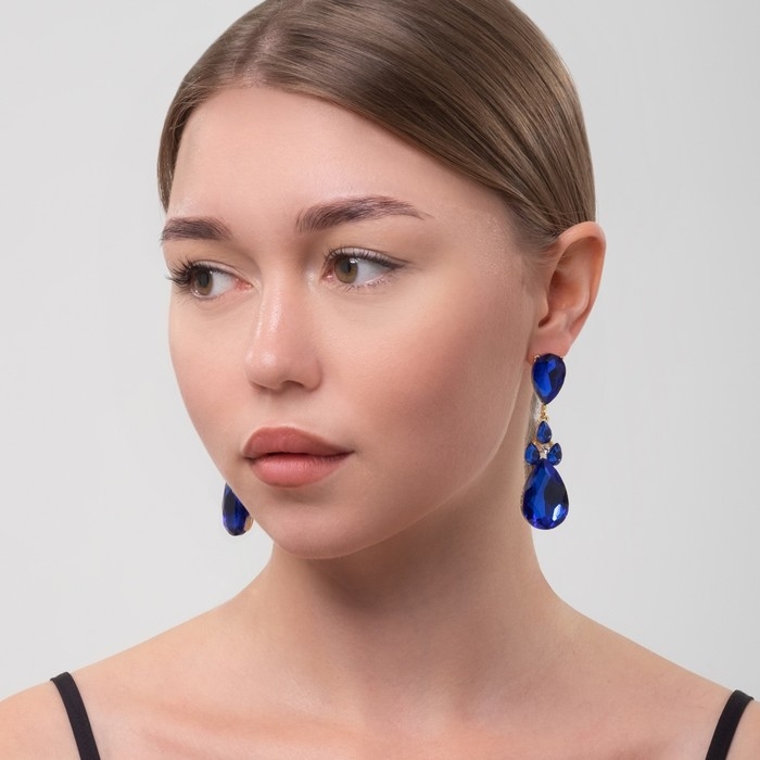 Серьги висячие со стразами «Вечеринка» цветок из капель, цвет сине-белый в золоте, 6,3 см Серьги висячие со стразами «Вечеринка» цветок из капель, цвет сине-белый в золоте, 6,3 см