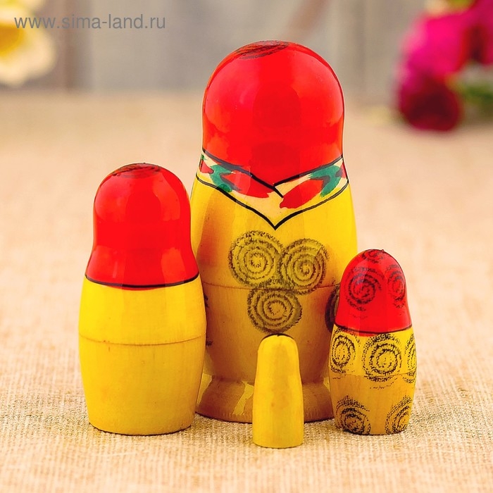 Матрёшка &laquo;Галина&raquo;, красный платок, 4 кукольная, 9 см