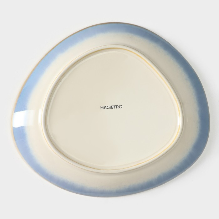 Блюдо фарфоровое для подачи Magistro &laquo;Пэвэти&raquo;, d=18,2 см, цвет голубой