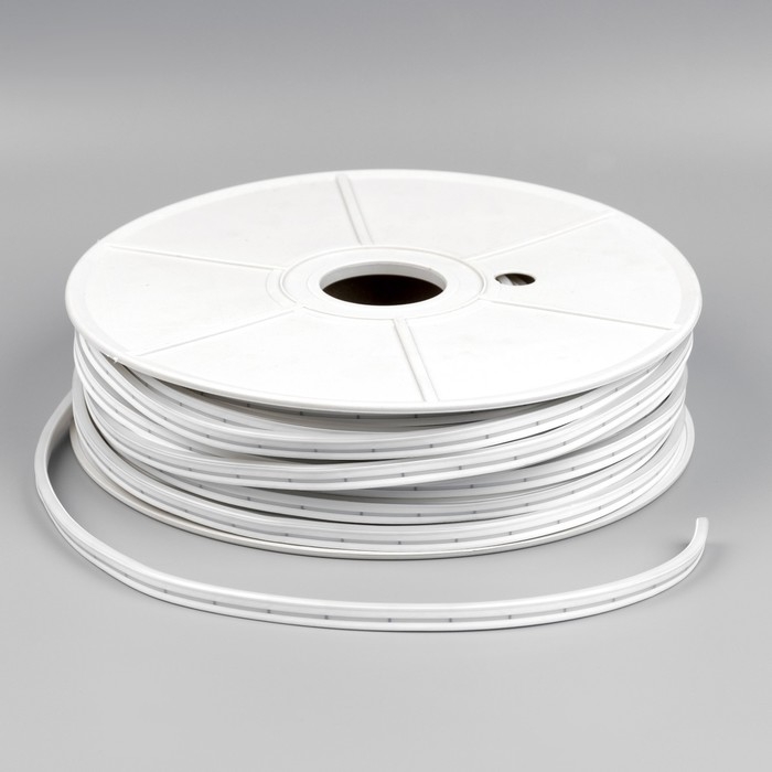 Гибкий неон Luazon Lighting 6 &times; 12 мм, IP65, 50 м, SMD2835, 120 LED/м, 12 В, свечение тёплое белое