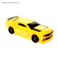 Робот &laquo;Автобот&raquo;, с оружием, трансформируется