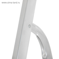 Стремянка ТУНДРА, алюминиевая, 4 ступени, 820 мм Стремянка ТУНДРА, алюминиевая, 4 ступени, 820 мм