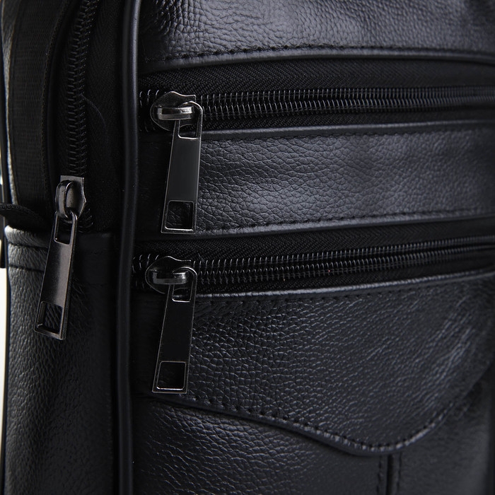 Сумка мужская на молниях, длинный ремень, цвет чёрный Сумка мужская на молниях, длинный ремень, цвет чёрный