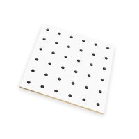 Настенная перфорированная панель односторонняя 60&times;0,6&times;180 см, шаг 2,5 см, цвет белый