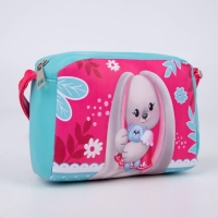 Сумка детская для девочки &laquo;Кролик с игрушкой&raquo; из эко-кожи, на ремешке, 15х12х3 см