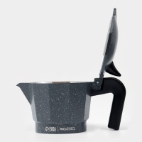 Кофеварка гейзерная "Мрамор" на 3 чашки, цвет черный Кофеварка гейзерная "Мрамор" на 3 чашки, цвет черный