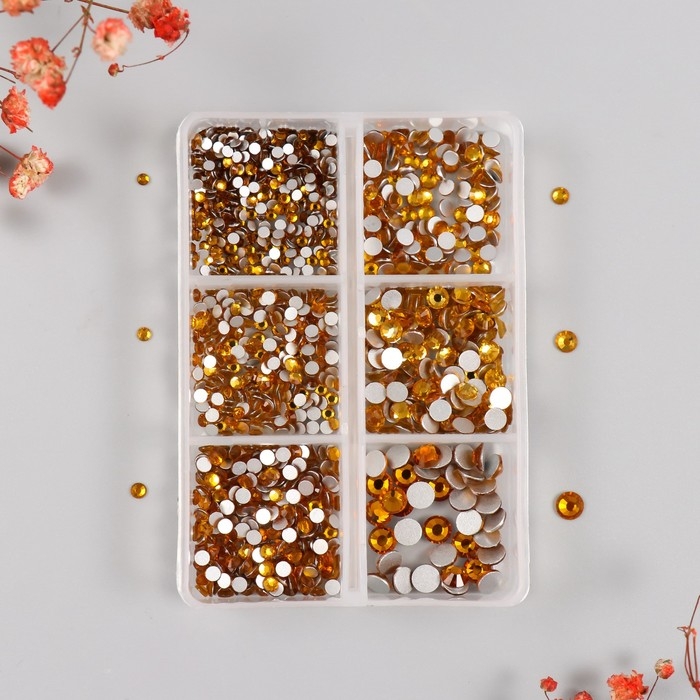 Декор для творчества стекло Декор для творчества стекло "Стразы. Жёлтое золото" d=2-4,8 мм н-р 1188 шт 6х8х1,5 см