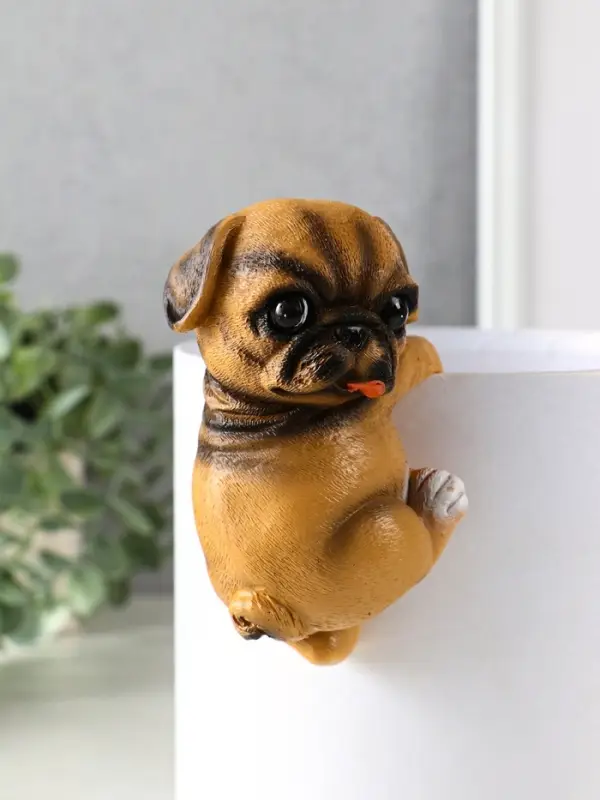 Декор на кашпо "Маленький мопс" 6,5х7х11,5 см