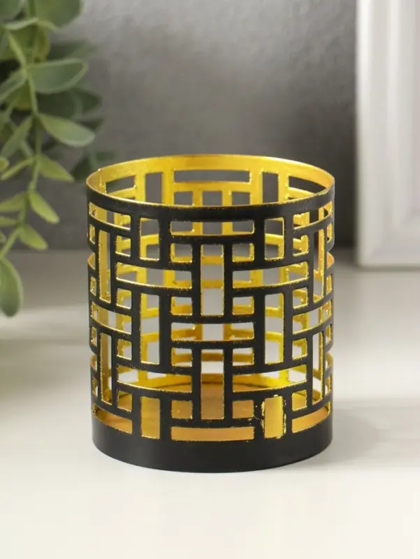 Подсвечник "Цилиндр №1" металл 7,5х7,5х8 см, черный с золотом