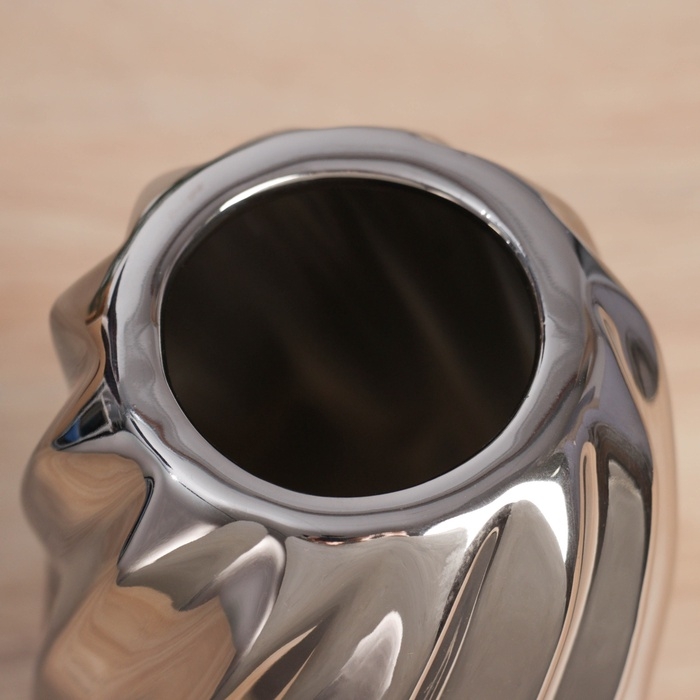 Керамическая ваза декоративная настольная &laquo;Освальд&raquo;, для цветов, сухоцветов, d-6 см, 20&times;10 см, серебро