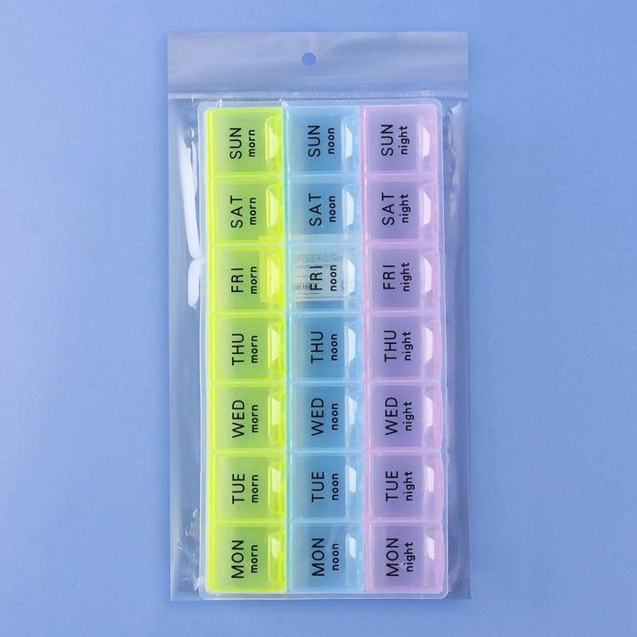Таблетница - органайзер &laquo;Неделька&raquo;, английские буквы, утро/день/ночь, 21,5 &times; 11 &times; 2 см, 21 секция, разноцветная