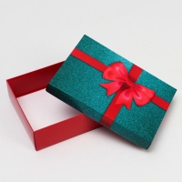 Коробка подарочная «Бант», зеленый-красный, 21 х 15 х 5 см Коробка подарочная «Бант», зеленый-красный, 21 х 15 х 5 см