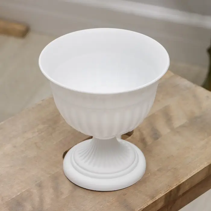 Вазон для цветов &laquo;Венеция&raquo;, 600 мл, d=14 см, h=14 см, пластиковый, белый