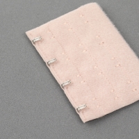 Застёжка-удлинитель для бюстгальтера, 3 ряда 4 крючка, 5 × 7,5 см, 3 шт, цвет белый/бежевый/чёрный Застёжка-удлинитель для бюстгальтера, 3 ряда 4 крючка, 5 × 7,5 см, 3 шт, цвет белый/бежевый/чёрный