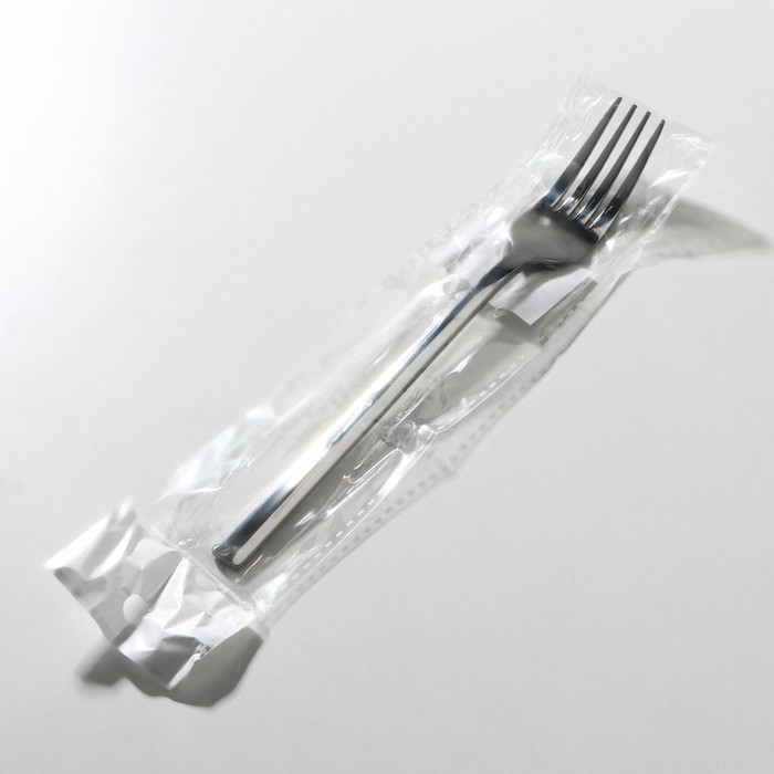 Вилка столовая из нержавеющей стали &laquo;Тайфун&raquo;, длина 20 см, цвет серебряный