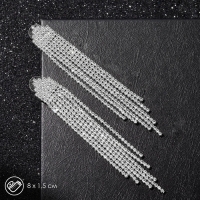 Серьги висячие со стразами &laquo;Водопад&raquo; мини треугольник, цвет белый в серебре, 8см