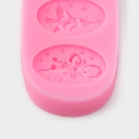 Молд для заливки &laquo;Новогодняя ёлка&raquo;, силикон, 3 ячейки, 11&times;4.8 см, розовый