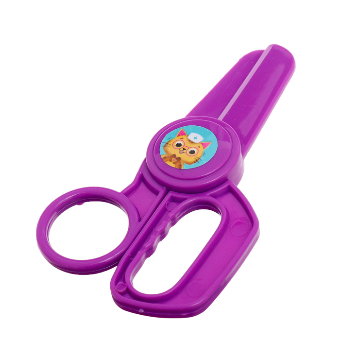 Набор доктора &laquo;Маленький врач-4&raquo; в чемодане