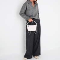 Сумка-багет на молнии, цепочка, цвет белый