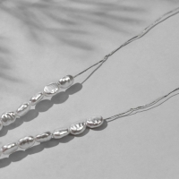 Бусины пластиковые на нити «Жемчуг» 8×6 мм, (набор 140 шт.), цвет белый Бусины пластиковые на нити «Жемчуг» 8×6 мм, (набор 140 шт.), цвет белый