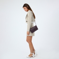 Сумка-клатч на магните, длинный ремень, цвет фиолетовый Сумка-клатч на магните, длинный ремень, цвет фиолетовый