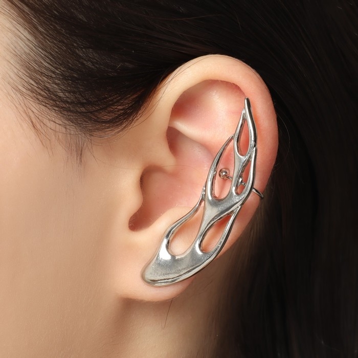 Серьга &laquo;Кафф&raquo; огонь, цвет серебро