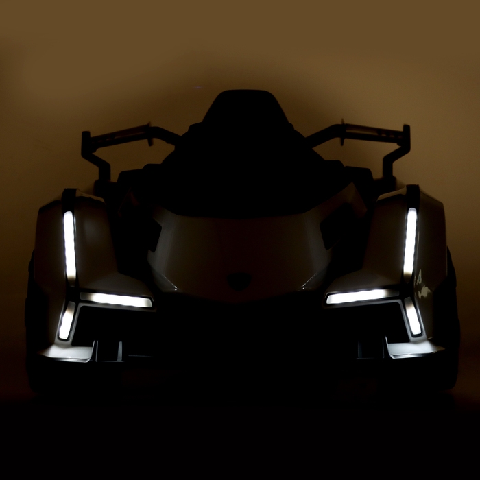 Электромобиль &laquo;Купе&raquo;, 2 мотора, цвет белый