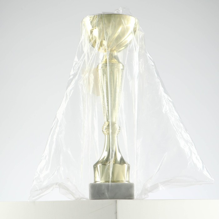 Кубок 151С, наградная фигура, золото, подставка камень, 22 х 7 х 5 см.