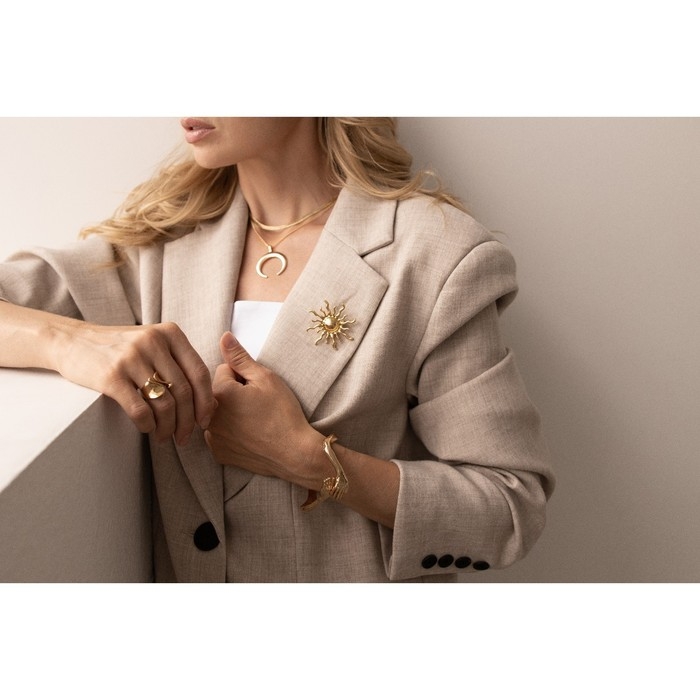 Брошь &laquo;Солнце&raquo;, цвет золото