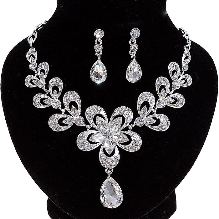 Набор 2 предмета: серьги, колье &laquo;Шальная императрица&raquo; цветок, цвет белый в серебре, 45 см