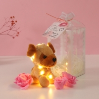 Набор подарочный "Пёсик беж" мыльные розовые розы 5 шт, роса 7х7х12 см