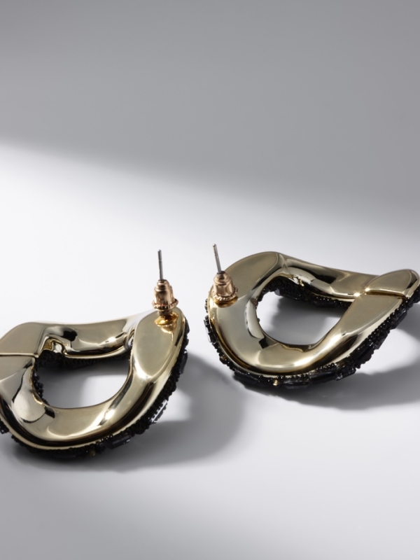 Серьги со стразами &laquo;Блеск&raquo; бублик, чёрные в золоте