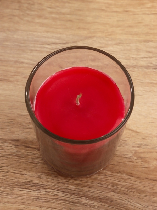 Свеча ароматическая "Candle" 85 гр, клубничный взрыв