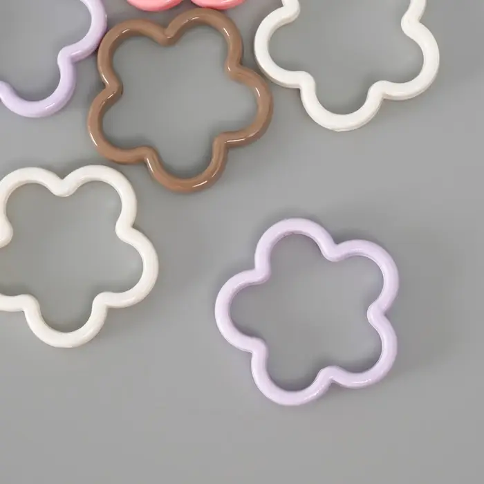 Бусина для творчества пластик "Цветок" МИКС 4,2х4,2х0,6 см