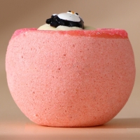 Бомбочка для ванны с игрушкой ЧИСТОЕ СЧАСТЬЕ &laquo;Пингвин&raquo;, 130 г, Новый Год