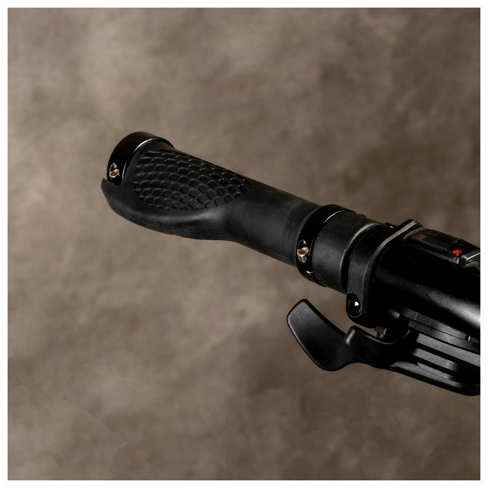 Грипсы Dream Bike, 130 мм, lock on, цвет чёрный