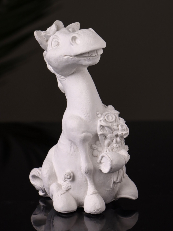 Статуэтка "Конь с букетом" 11см, натуральный