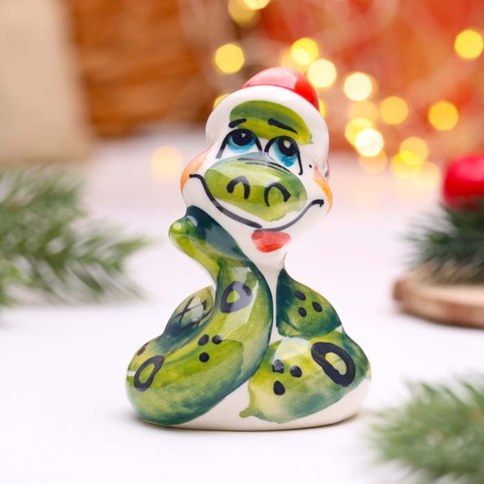 Новый год. Сувенир символ года &laquo;Змейка в шапке&raquo;, большая, гжель, цветная