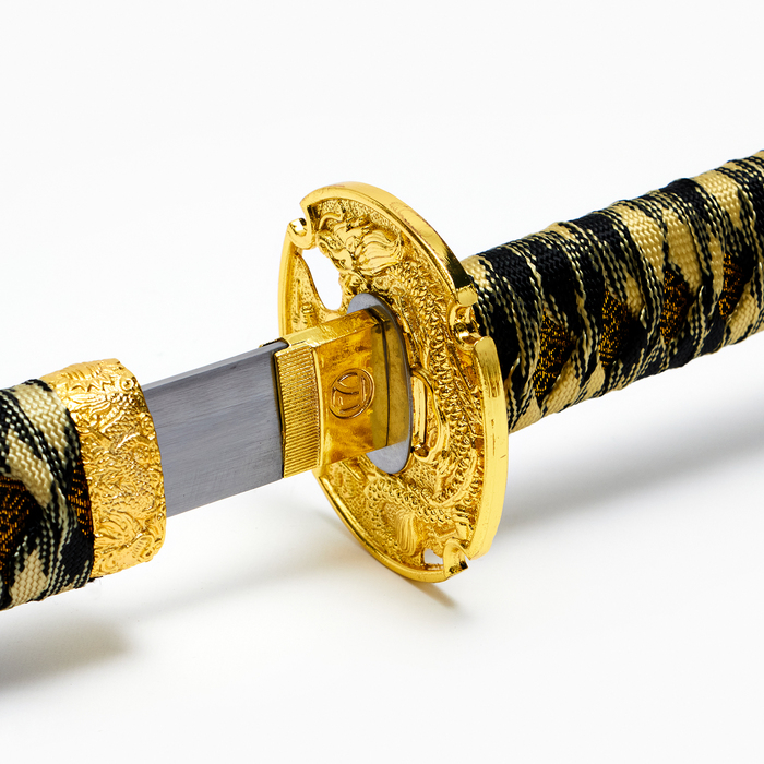 Сувенирное оружие &laquo;Катана&raquo;, чёрные ножны, золотистая обмотка, 102 см
