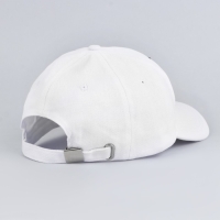 Кепка женская &laquo;A&raquo;, цвет белый, р-р 56